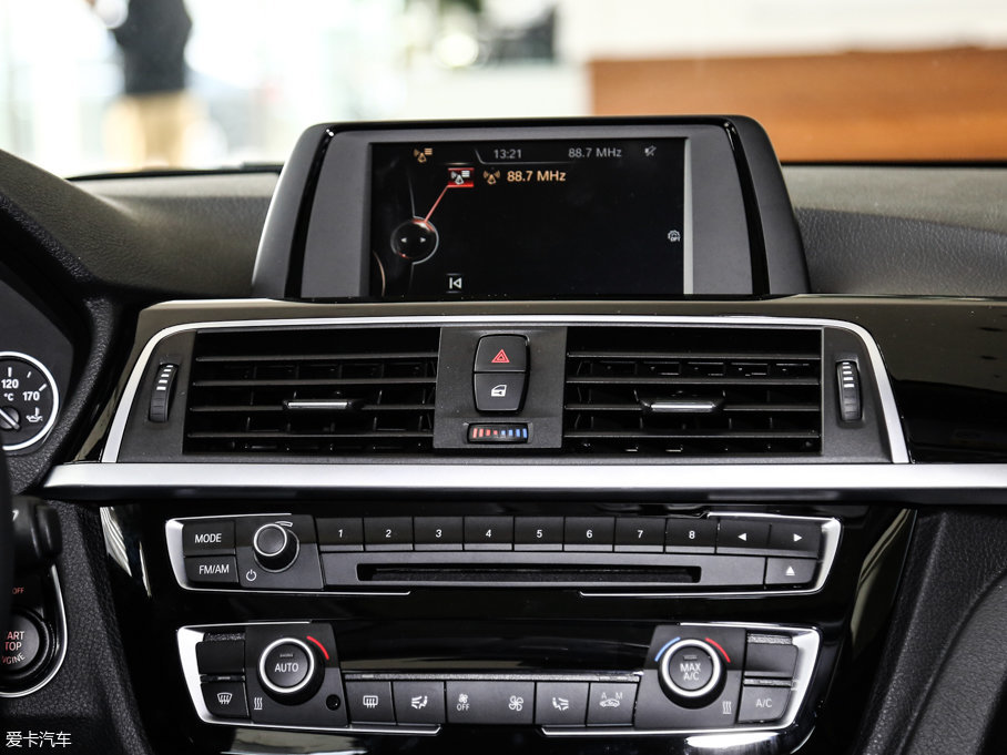 2017R3ϵ 320Li r(sh)