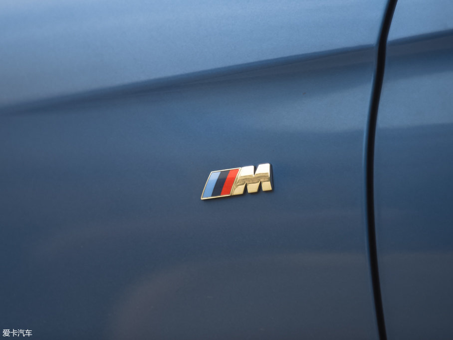 2017R3ϵ 330Li M\