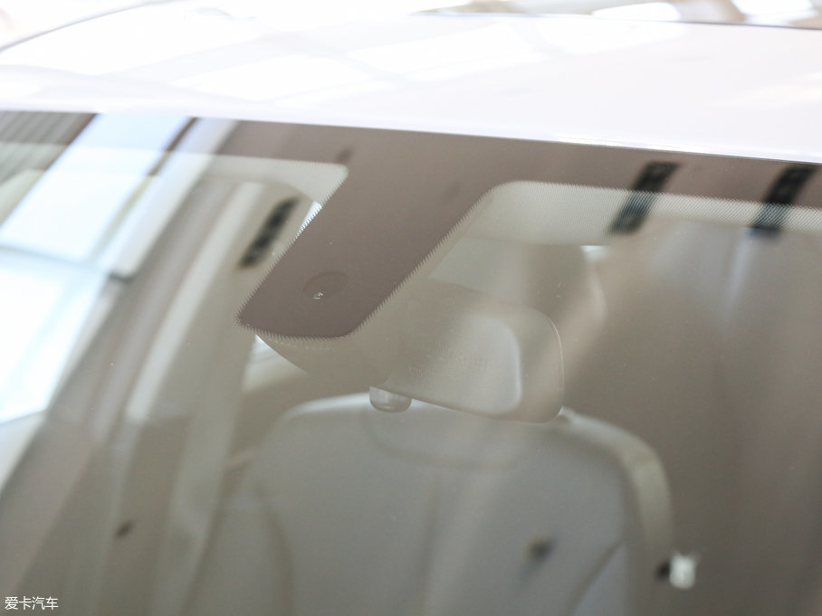 2017R3ϵ 320Li M\