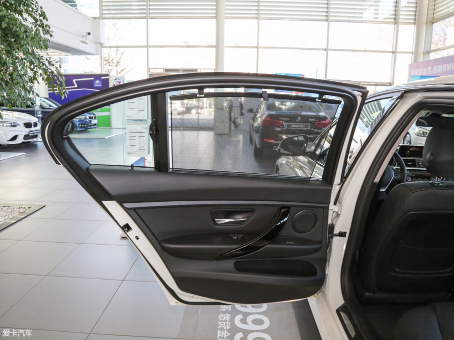 2017R3ϵ 320Li M\(yn)(dng)