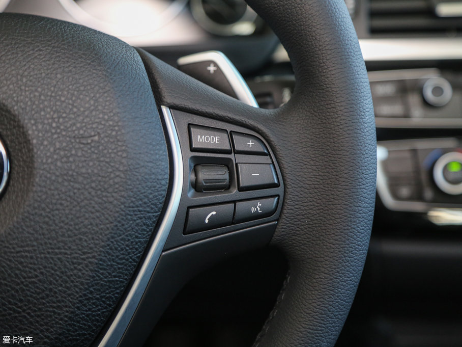 2017R3ϵ 320Li M\