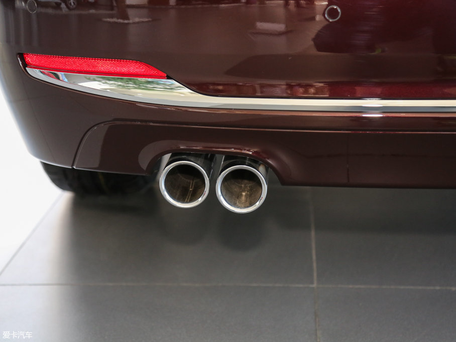 2017R3ϵ 320Li xDrive r