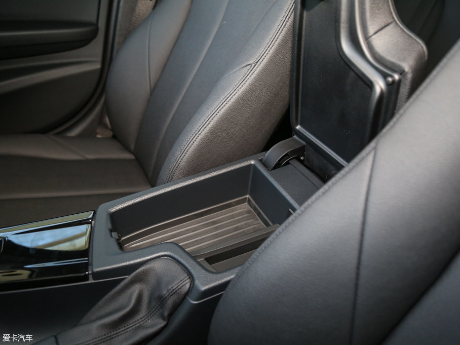 2017R3ϵ 320Li xDrive r