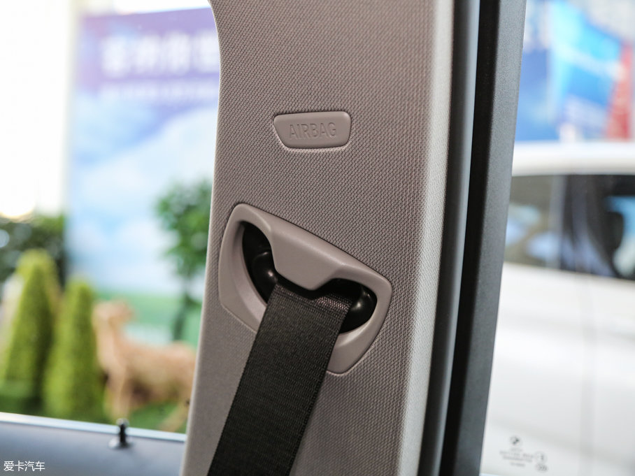 2017R3ϵ 320Li xDrive r