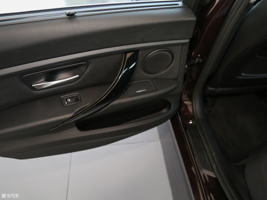 2017R3ϵ 320Li xDrive r