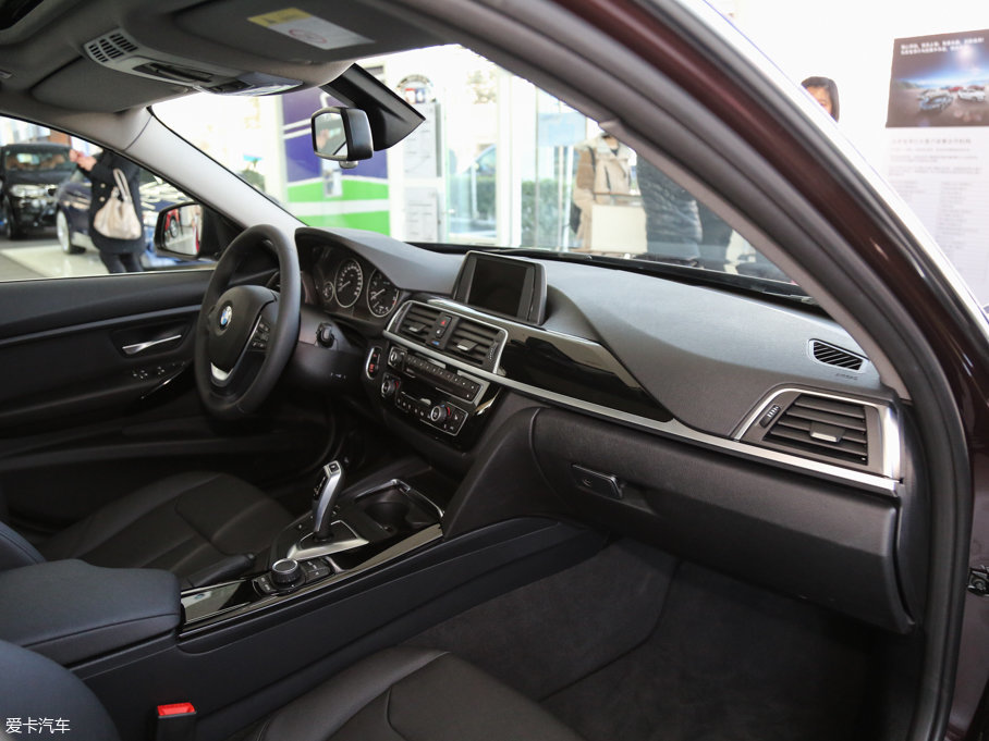 2017R3ϵ 320Li xDrive r