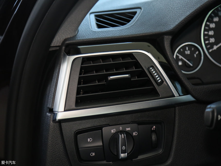 2017R3ϵ 320Li xDrive r