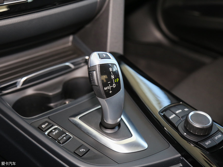 2017R3ϵ 320Li xDrive r(sh)