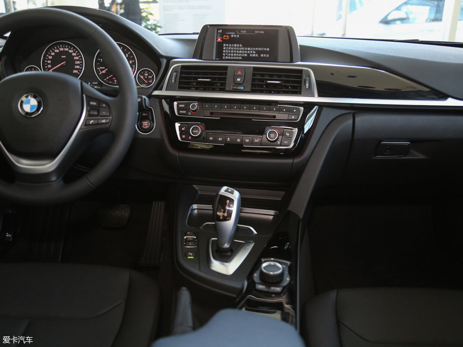 2017R3ϵ 320Li xDrive r