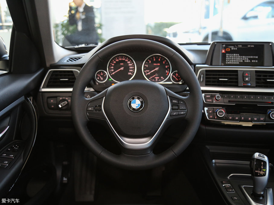 2017R3ϵ 320Li xDrive r