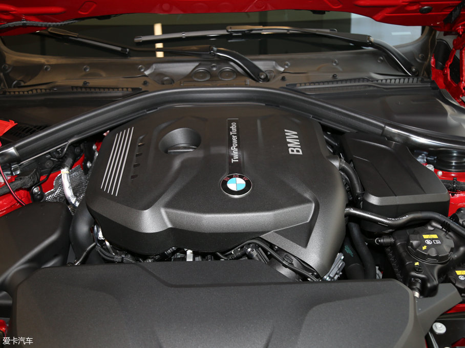 2017R3ϵ 320Li M\