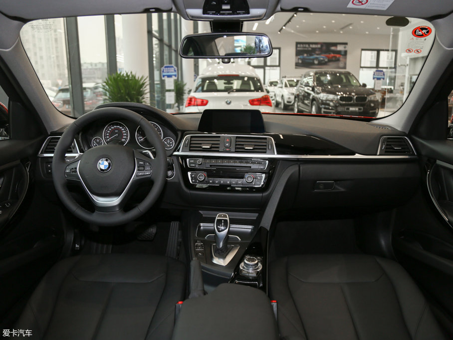 2017R3ϵ 320Li M\(yn)(dng)