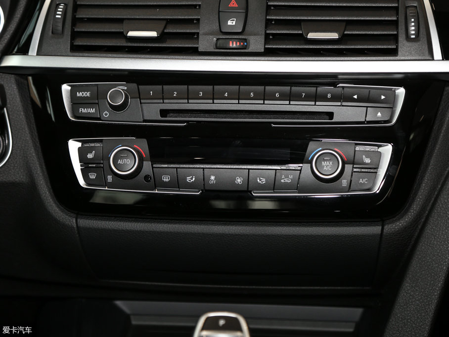 2017R3ϵ 320Li M\