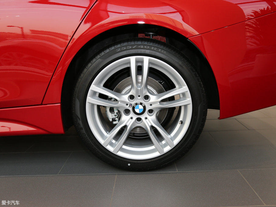 2017R3ϵ 320Li M\