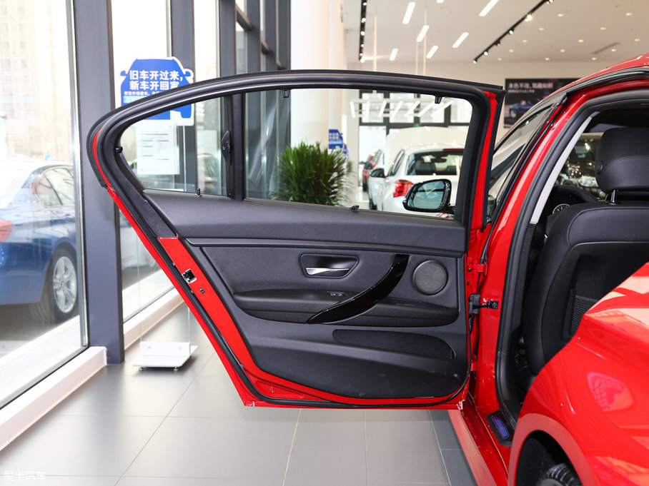 2017R3ϵ 320Li M\