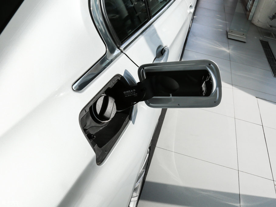 2017R3ϵ 320Li AOӋb