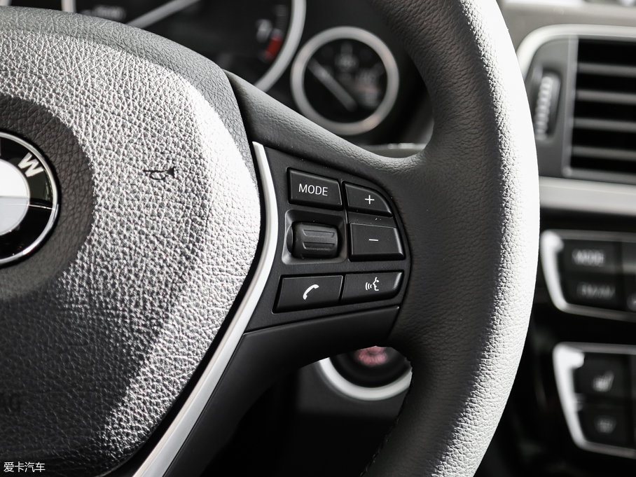 2017R3ϵ 320Li AOӋb