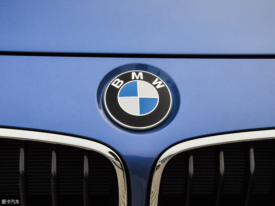 2017R3ϵ 330i M\(yn)(dng)