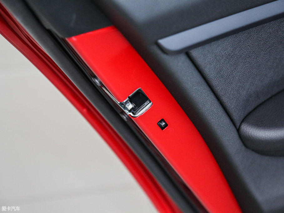 2017��R3ϵ 320Li �r(sh��)����