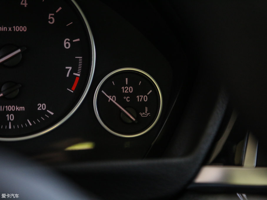 2017��R3ϵ 320Li �r(sh��)����