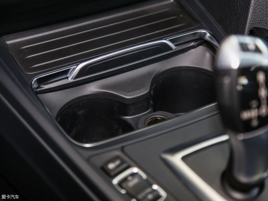 2017��R3ϵ 320Li �r����