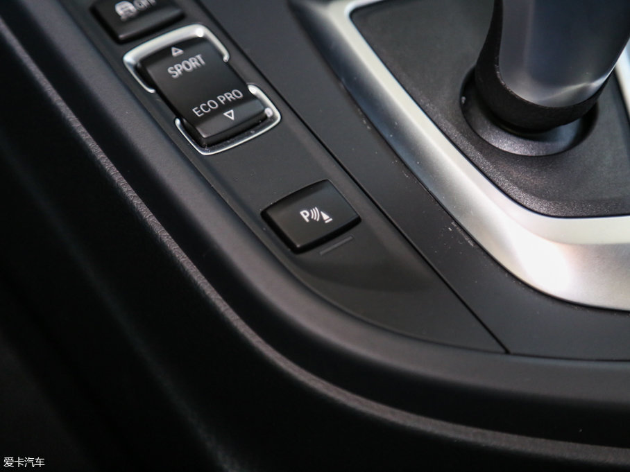 2017��R3ϵ 320Li �r����