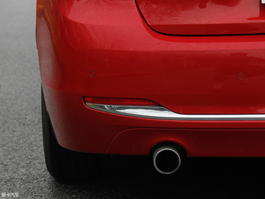 2017R3ϵ 318Li r(sh)