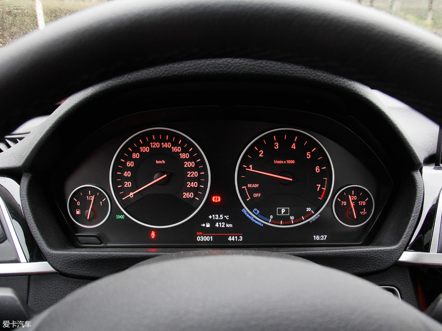 2017��R3ϵ 318Li �r����