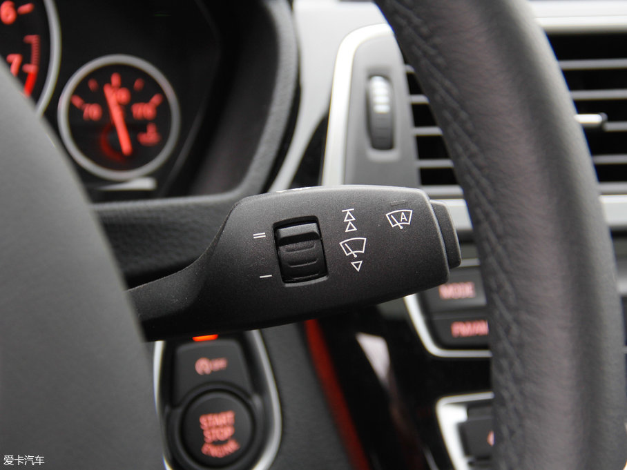 2017��R3ϵ 318Li �r����