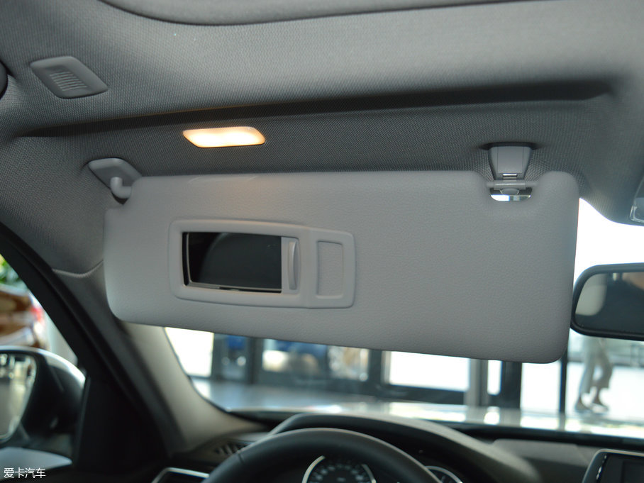 2017��R3ϵ 318Li �r(sh��)����