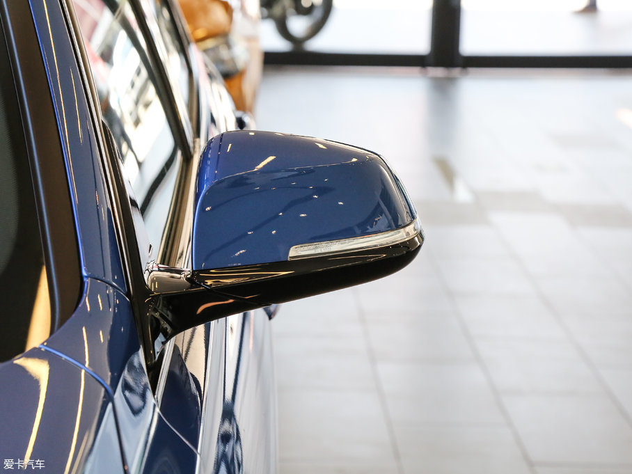 2017R3ϵ 318Li r(sh)