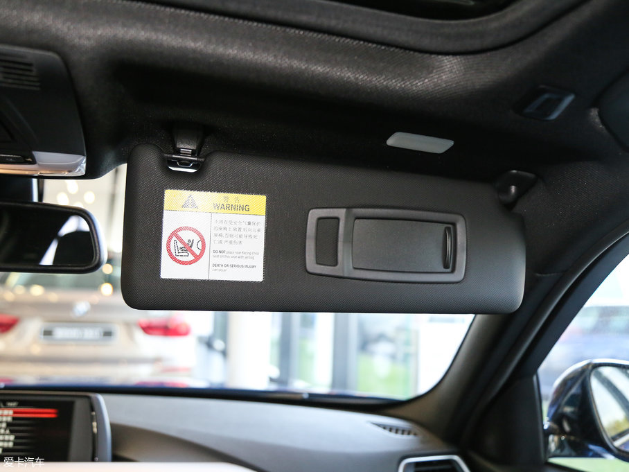 2017��R3ϵ 318Li �r����