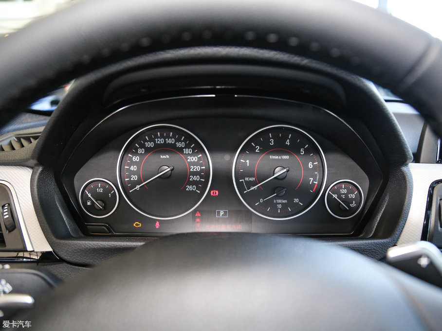 2017��R3ϵ 318Li �r����