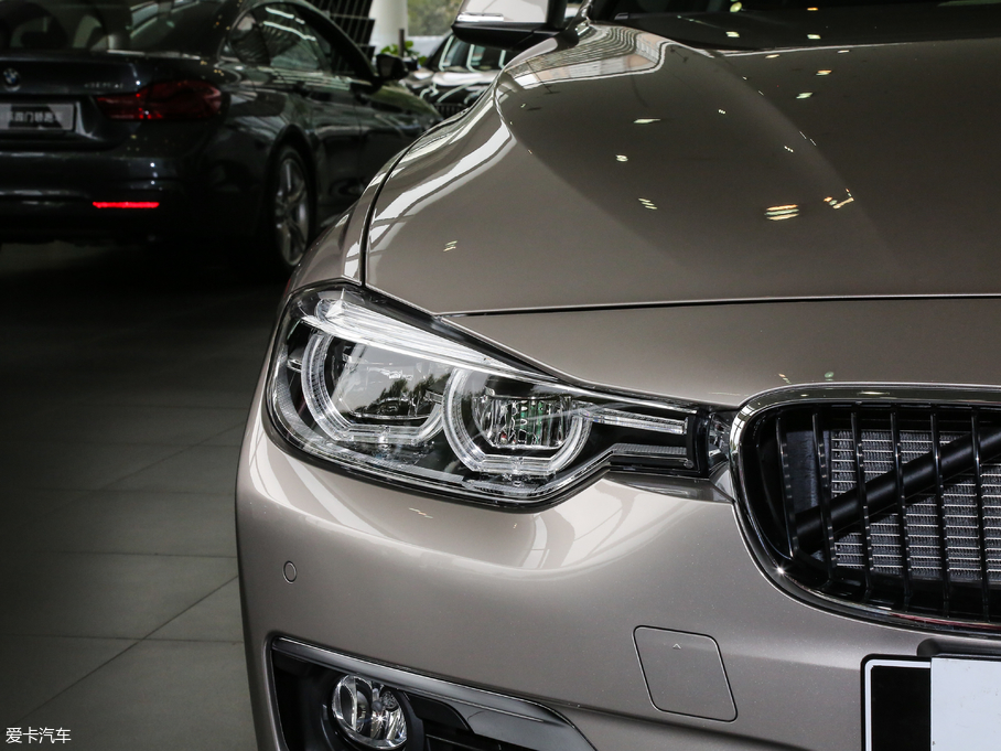 2017R3ϵ 318Li r(sh)