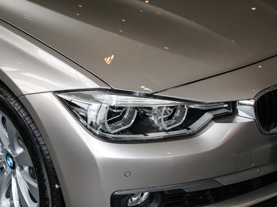 2017R3ϵ 318Li r(sh)