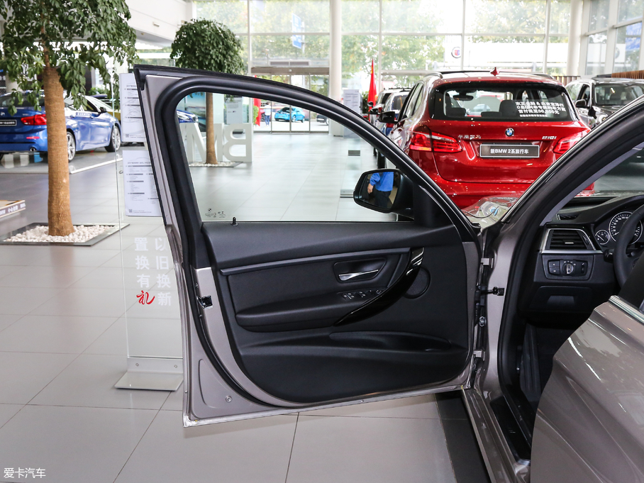 2017R3ϵ 318Li r(sh)