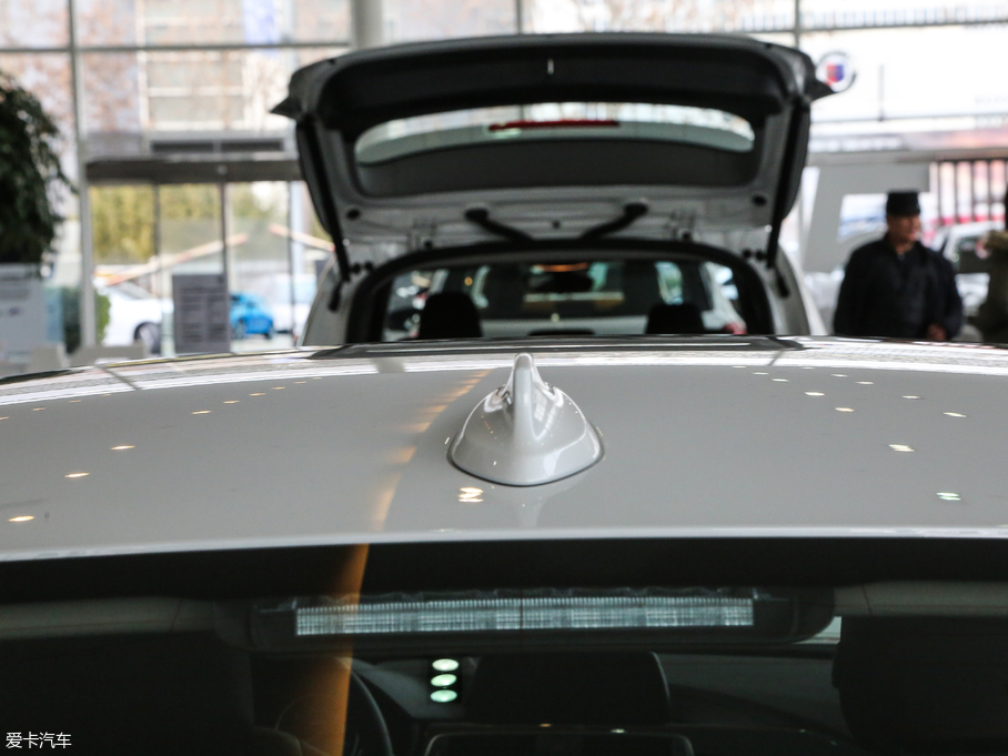 2017R3ϵ 320Li xDrive r