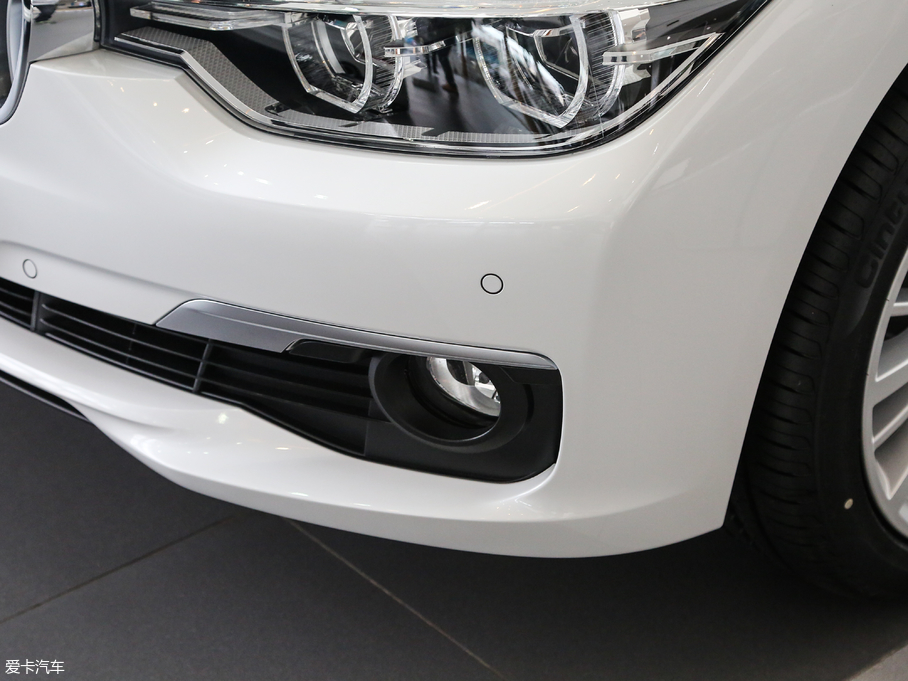 2017R3ϵ 320Li xDrive r