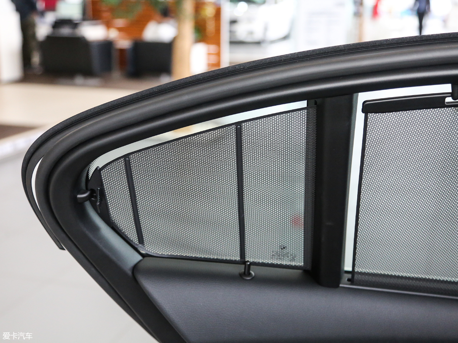 2017R3ϵ 320Li xDrive r