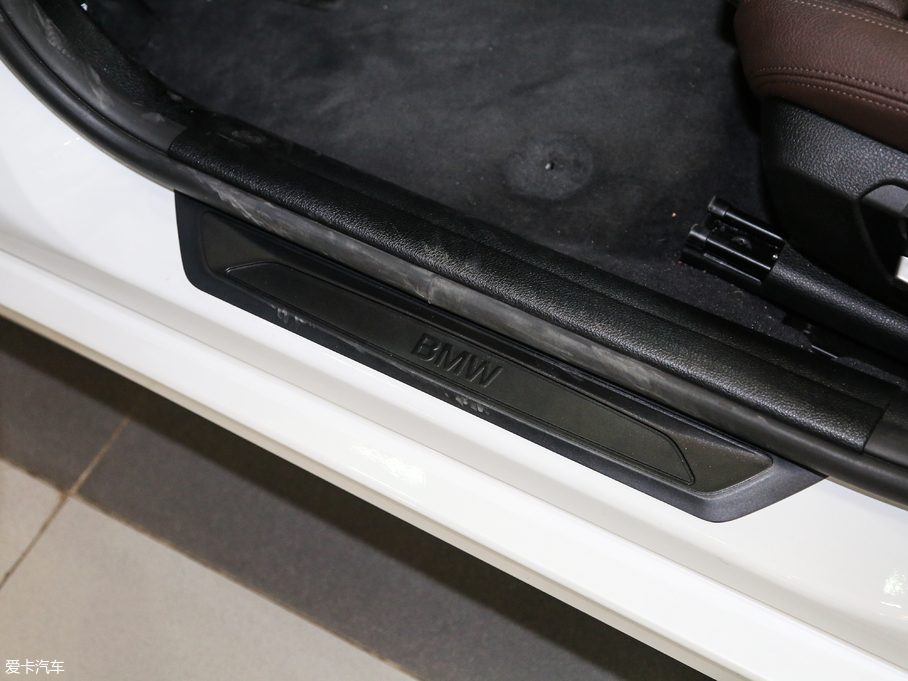 2017R3ϵ 320Li xDrive r