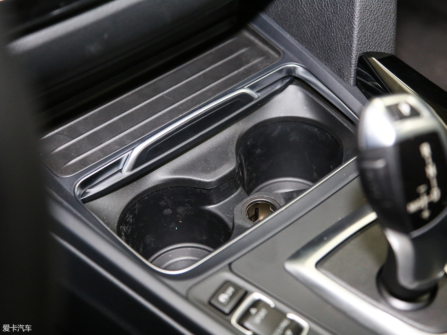 2017R3ϵ 320Li xDrive r