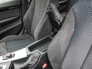 2017320i M\(yn)(dng) g