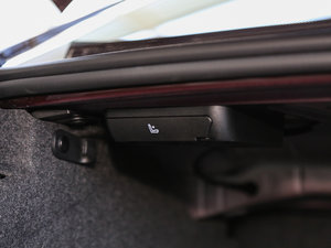 2017320Li xDrive r g