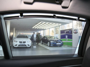 2017320Li xDrive r g