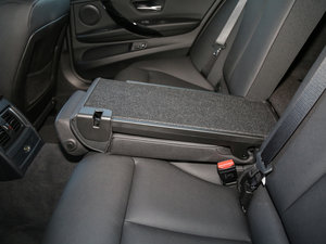 2017320Li xDrive r g