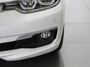 2017320Li xDrive r ǰF