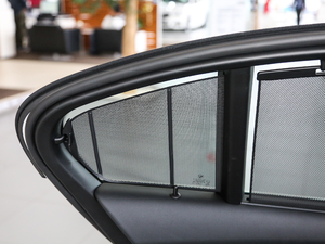 2017320Li xDrive r g