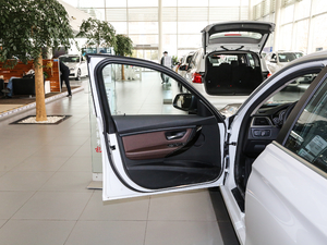 2017320Li xDrive r {λ܇T