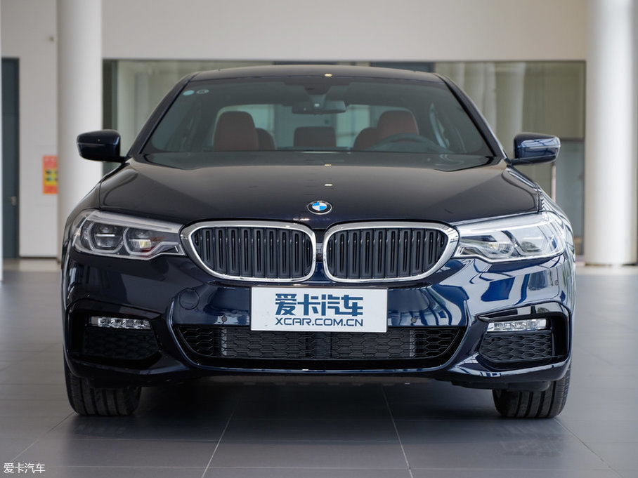 2018R5ϵ 530Li I(lng) M\(yn)(dng)b