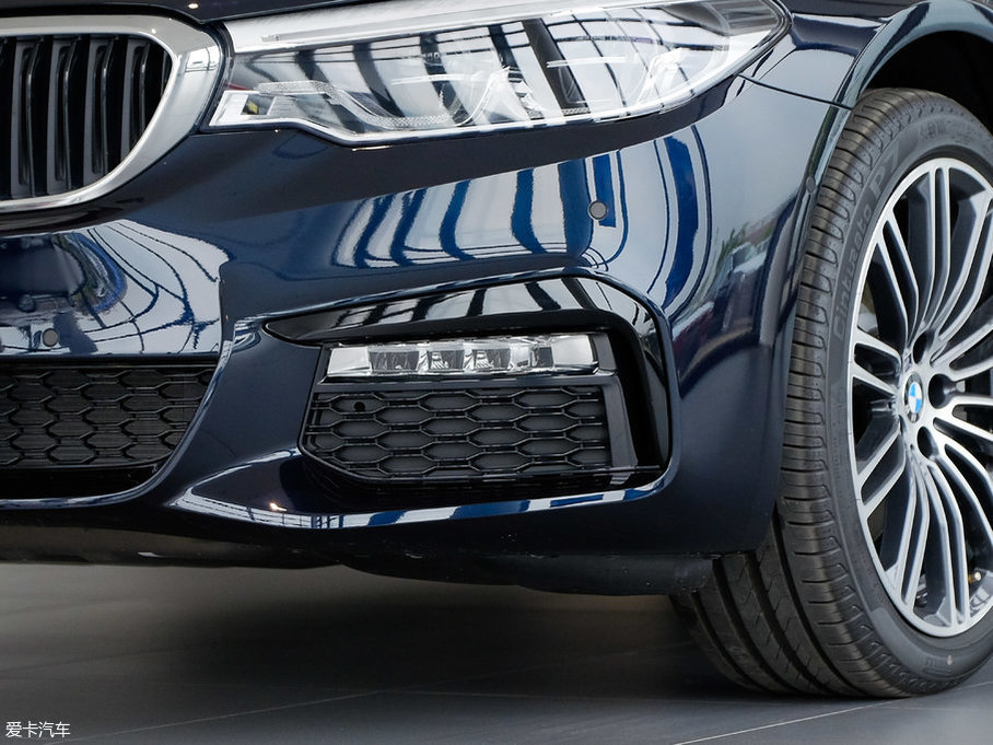 2018R5ϵ 530Li I M\b